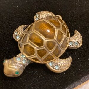 Jeweled tiny sea turtle enamel inlay trinket box